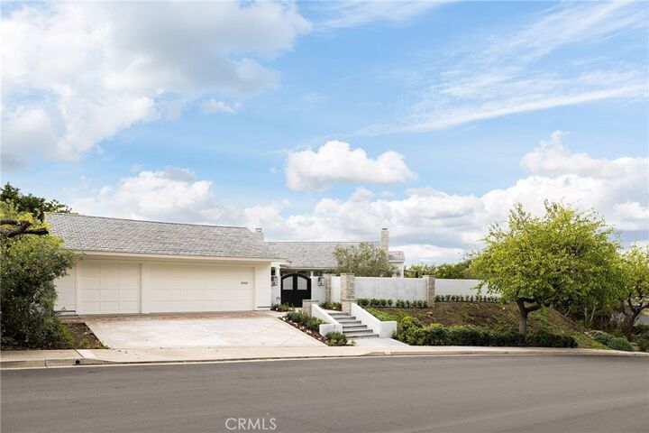 Property Photo: 1 San Martin Way CA 92625