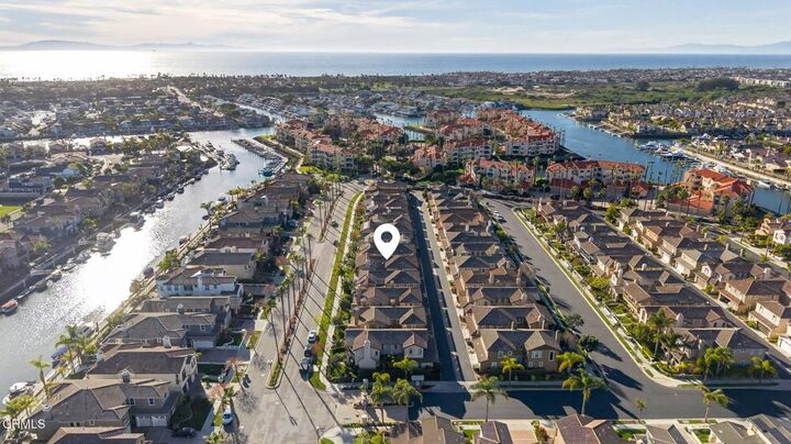 Property Photo:  4045 Harbour Island Lane  CA 93035 