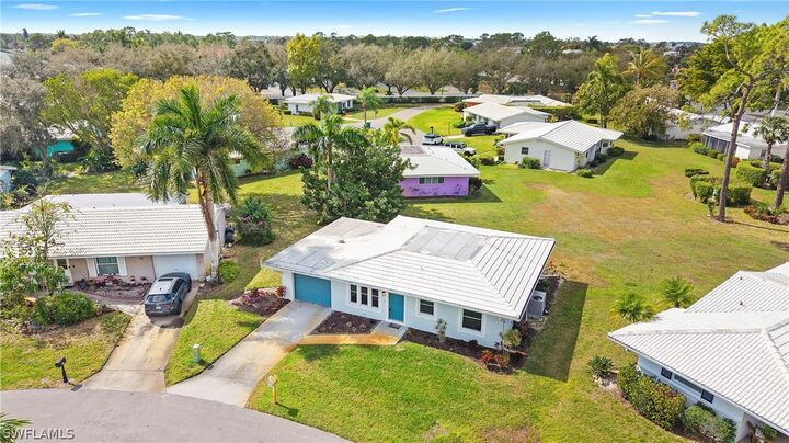 Property Photo:  54 Hilo Court 54  FL 34112 