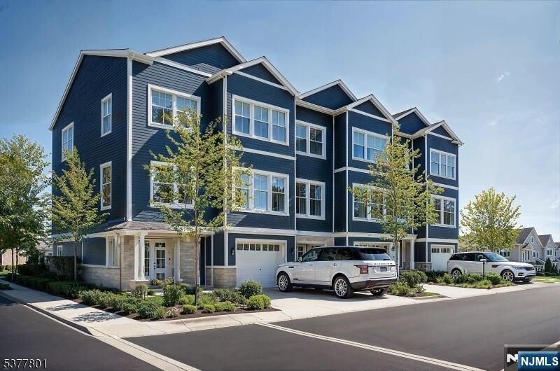 Property Photo:  194 Canterbury Avenue  NJ 07031 