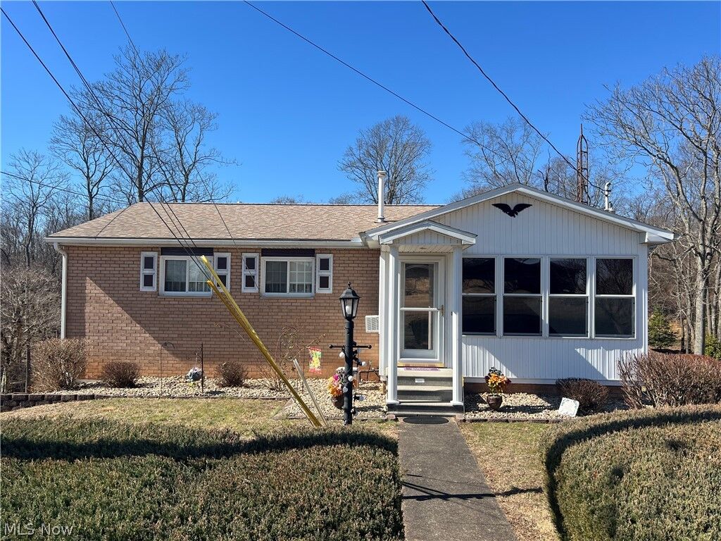 Property Photo:  82 Highland Lake Circle  WV 26181 