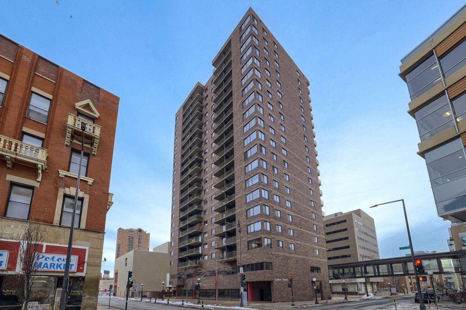 Property Photo:  26 10th Street W 302  MN 55102 