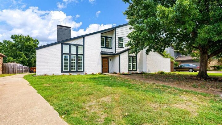 Property Photo:  2616 Ellis Court  TX 75075 
