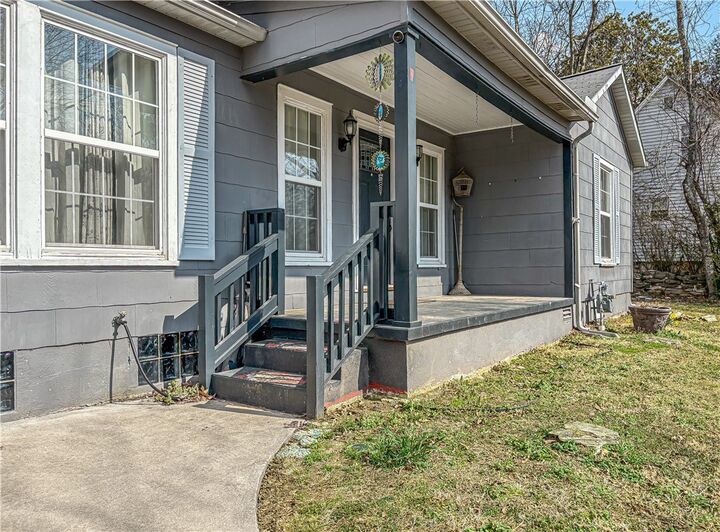 Property Photo: 721 Rogers Avenue AR 72601