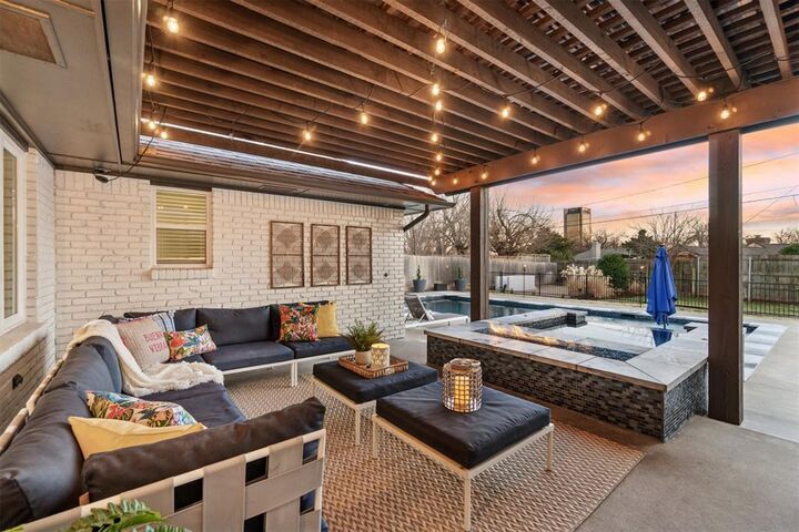 Property Photo:  1832 NW 56th Terrace  OK 73118 