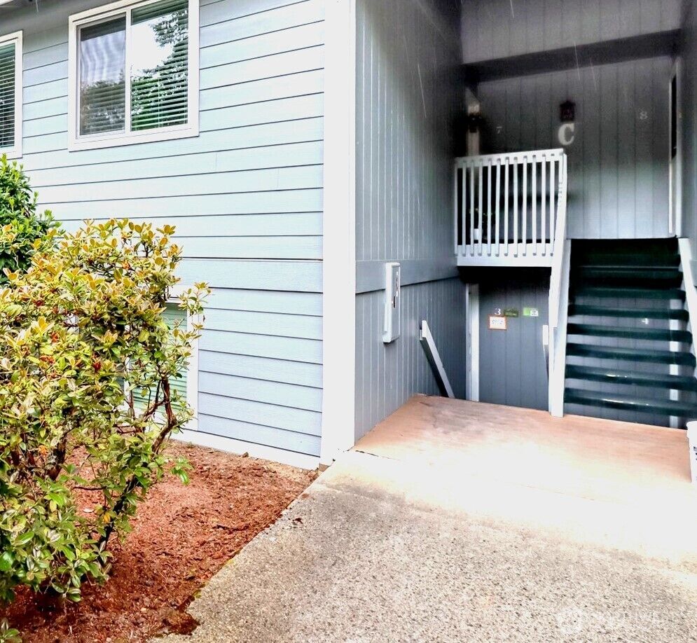 Property Photo: 2949 Mile Hill Drive SE C7 WA 98366