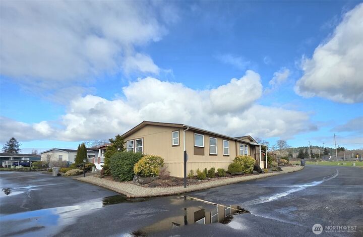 Property Photo:  339  Carefree Circle  WA 98520 