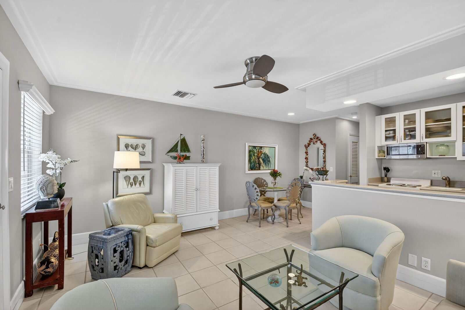 Property Photo: 5505 N Ocean Boulevard 13-204 FL 33435