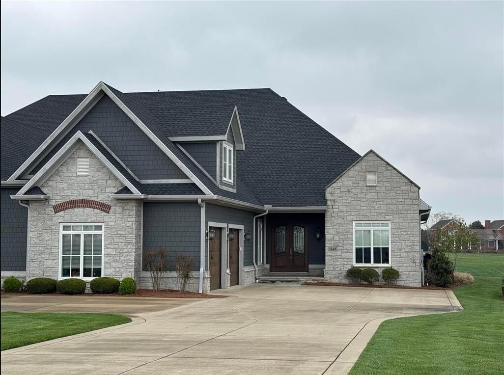 Property Photo:  1236 Drakes Ridge Lane  KY 42103 