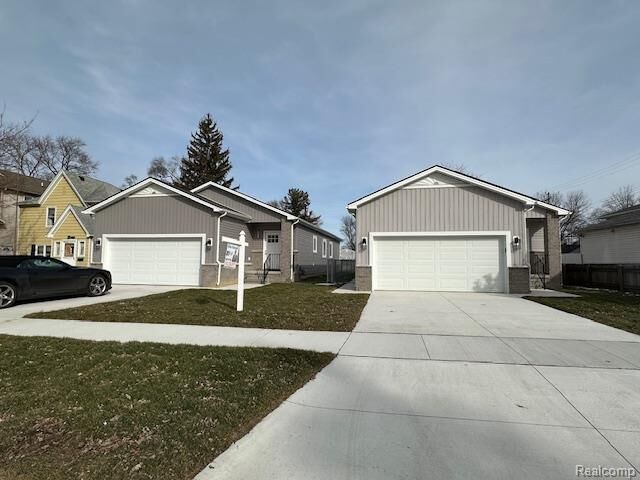 Property Photo: 4845 Harding St MI 48125