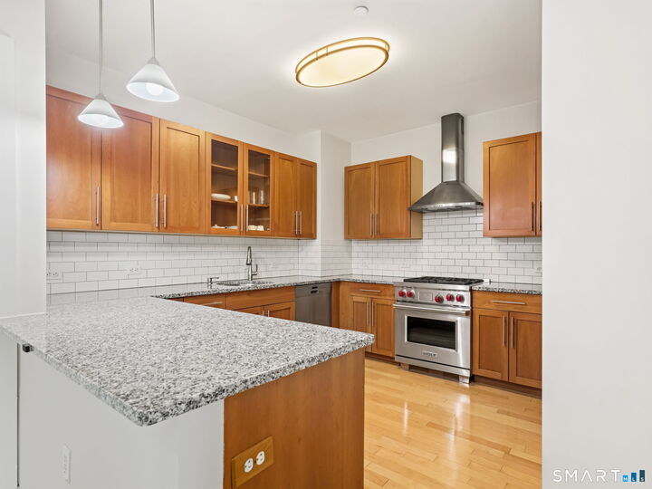 Property Photo:  1515 Summer Street 601  CT 06905 