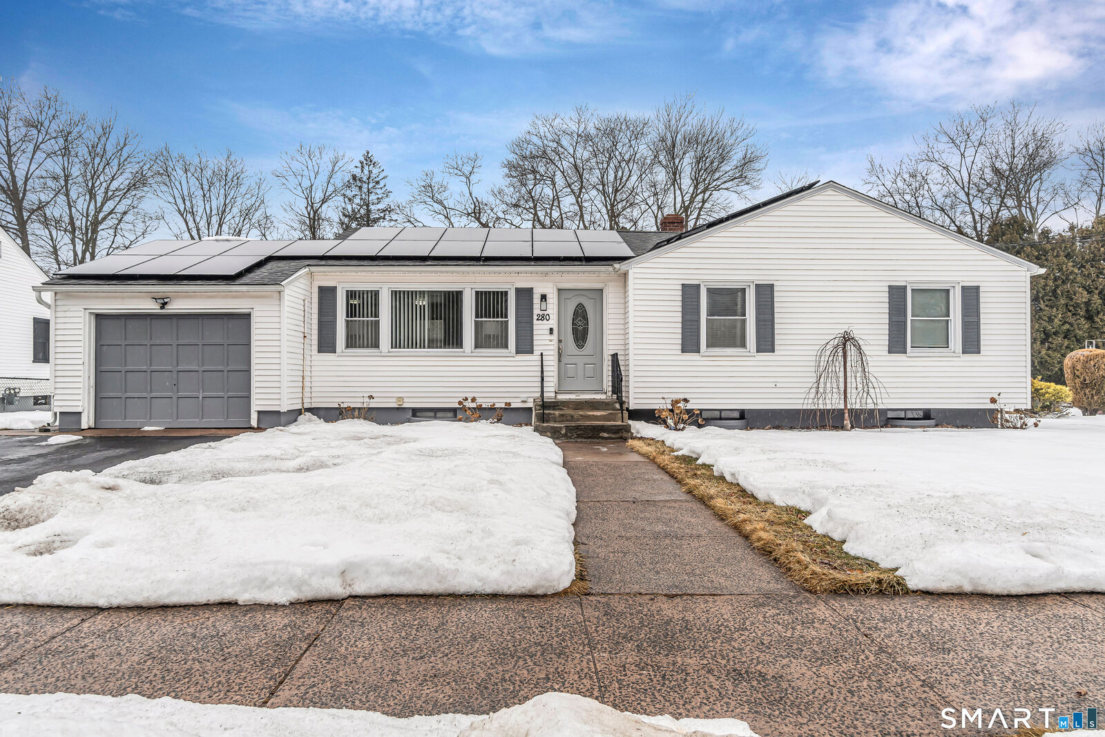 Property Photo:  280 Lane Street  CT 06514 