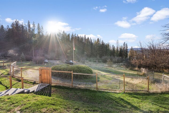 Property Photo: