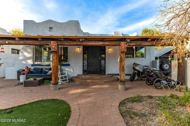 Property Photo: 2321 E 6th Street AZ 85719