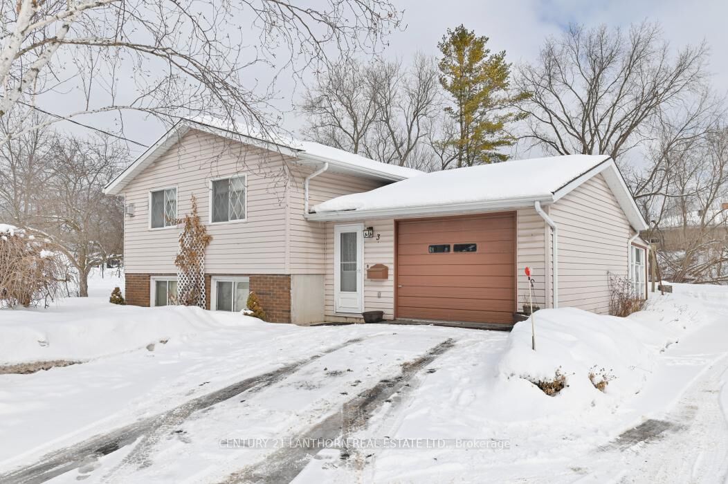 Property Photo:  3 Champlain Street  ON K0K 2K0 