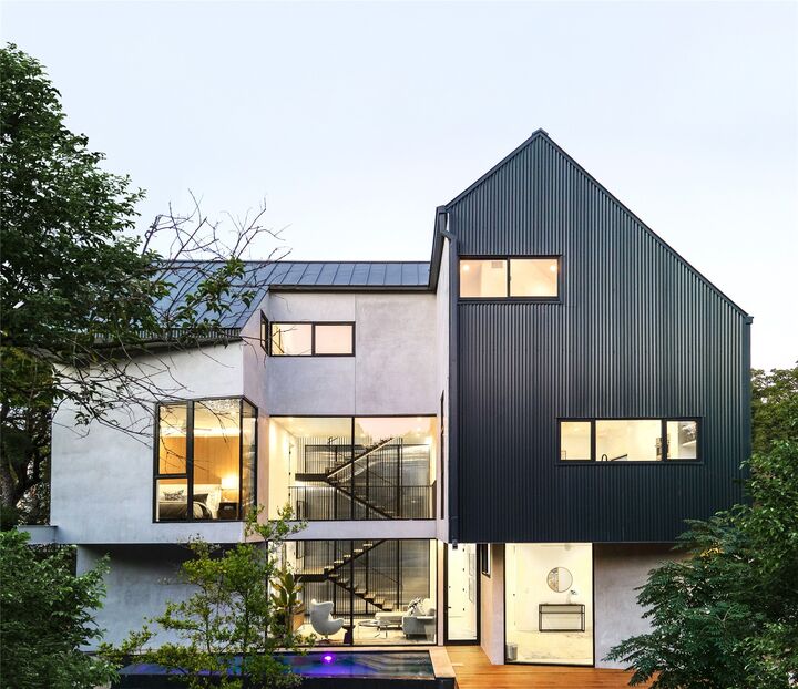 Property Photo:  1115 W 31 St  TX 78705 