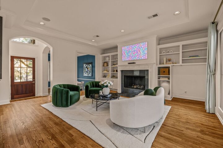 Property Photo: 2703 McCullough Street TX 78703