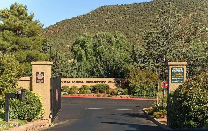 Property Photo:  16 Canyon Spur  AZ 86351 