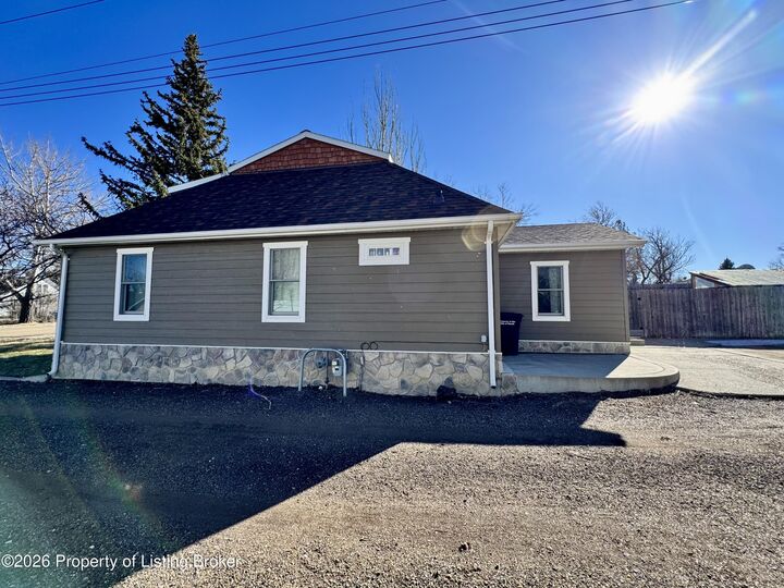 Property Photo:  59 4th Avenue SE  ND 58621 