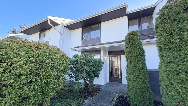 9700 Glenacres Drive 117 — photo 1