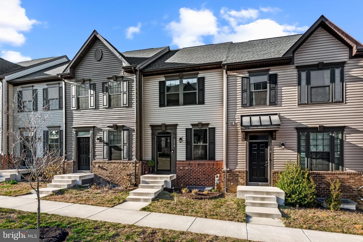 Property Photo: 1318 Trestle Drive VA 22401