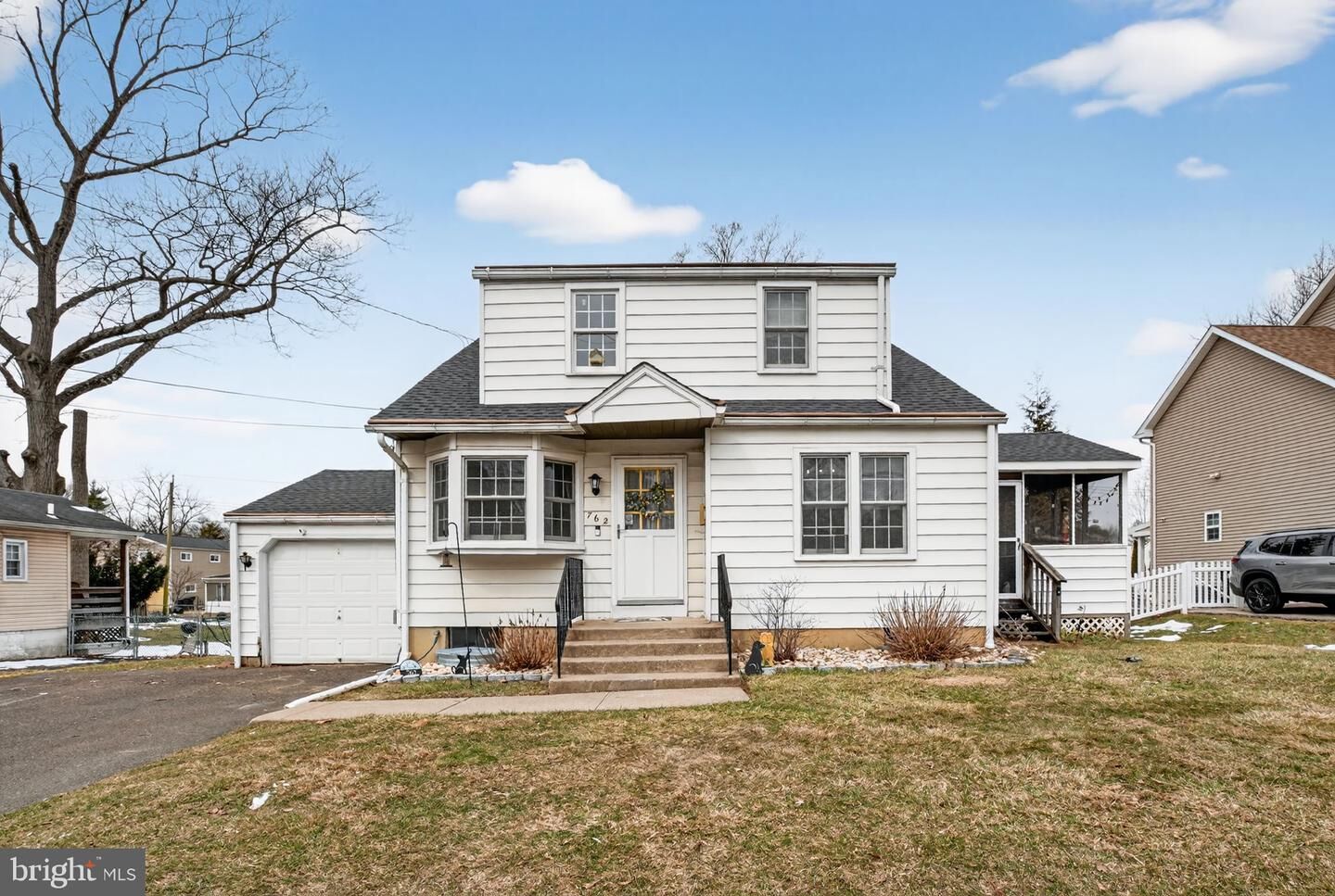 Property Photo: 762 Garfield Avenue PA 19038