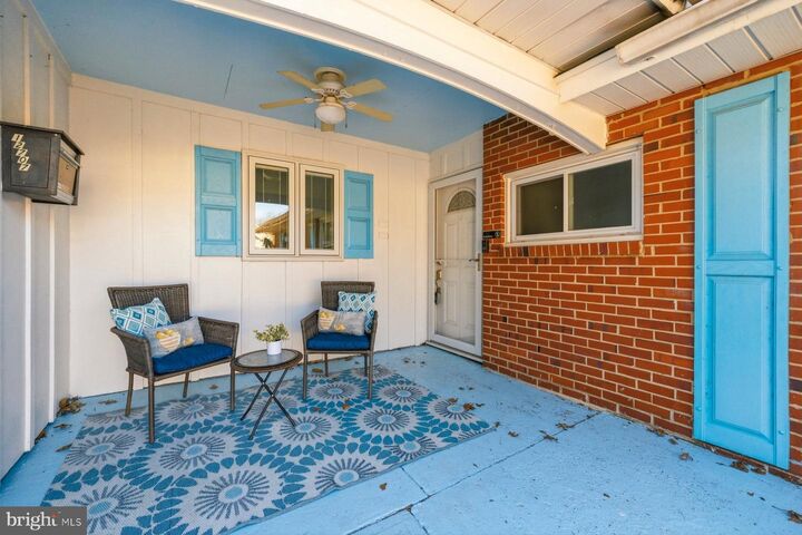 Property Photo:  12707 Beaverdale Lane  MD 20715 