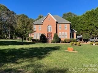 Property Photo:  6119 Highview Road  NC 28104 