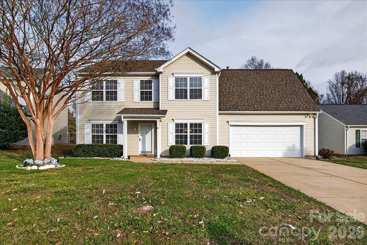 Property Photo: 9830 Avensong Crossing Drive NC 28215