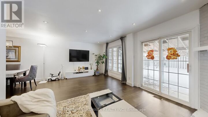 Property Photo: 81 Stirling Crescent ON L3R 7J8