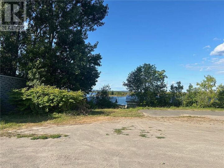 Property Photo:  18 Campbell St. E  ON P0P 1K0 