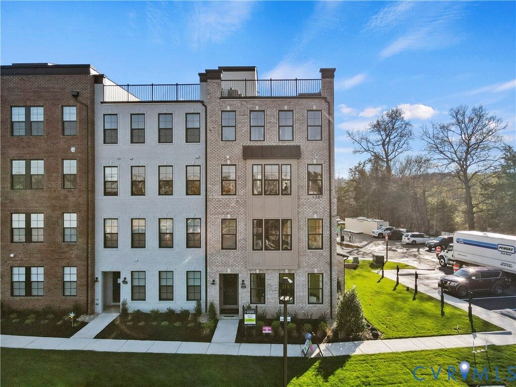 Property Photo:  3600 Daisy Field Walk B  VA 23233 