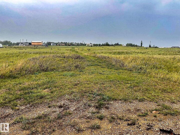 Property Photo: 30 River Ridge Estates AB T0C 2V0