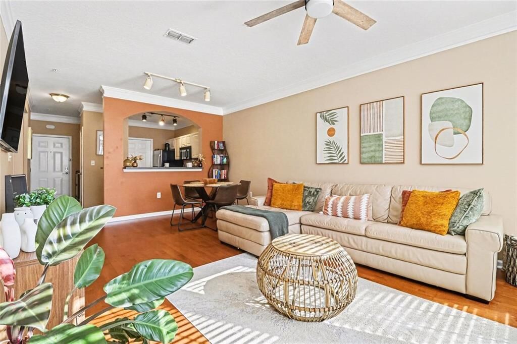 Property Photo:  1319 Westchester Ridge NE  GA 30329 