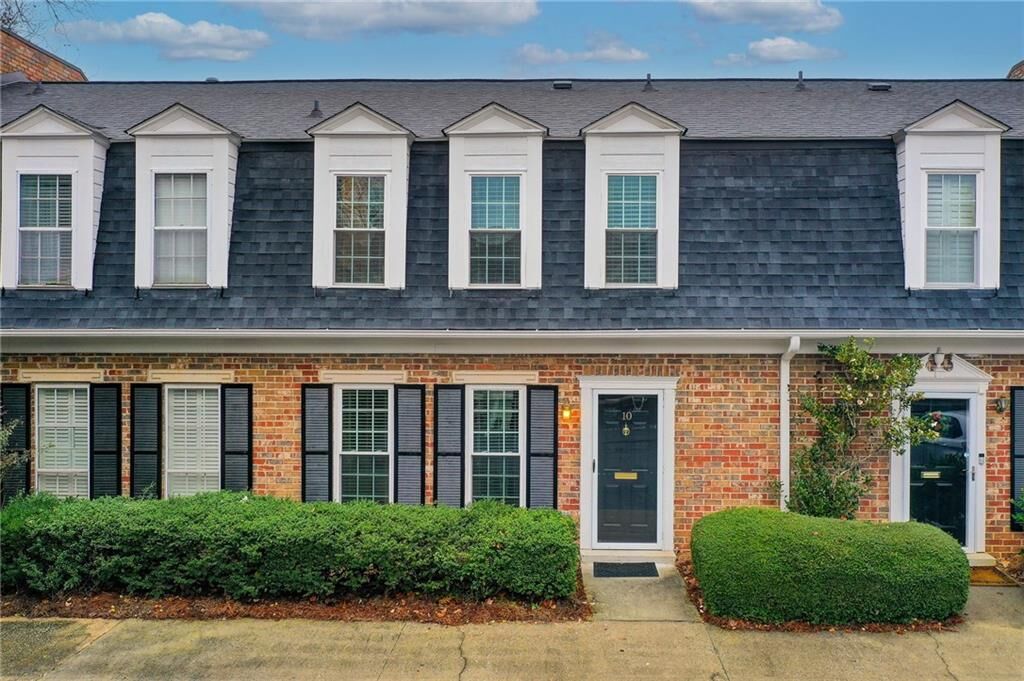 Property Photo:  10 Market Square Place NW  GA 30318 