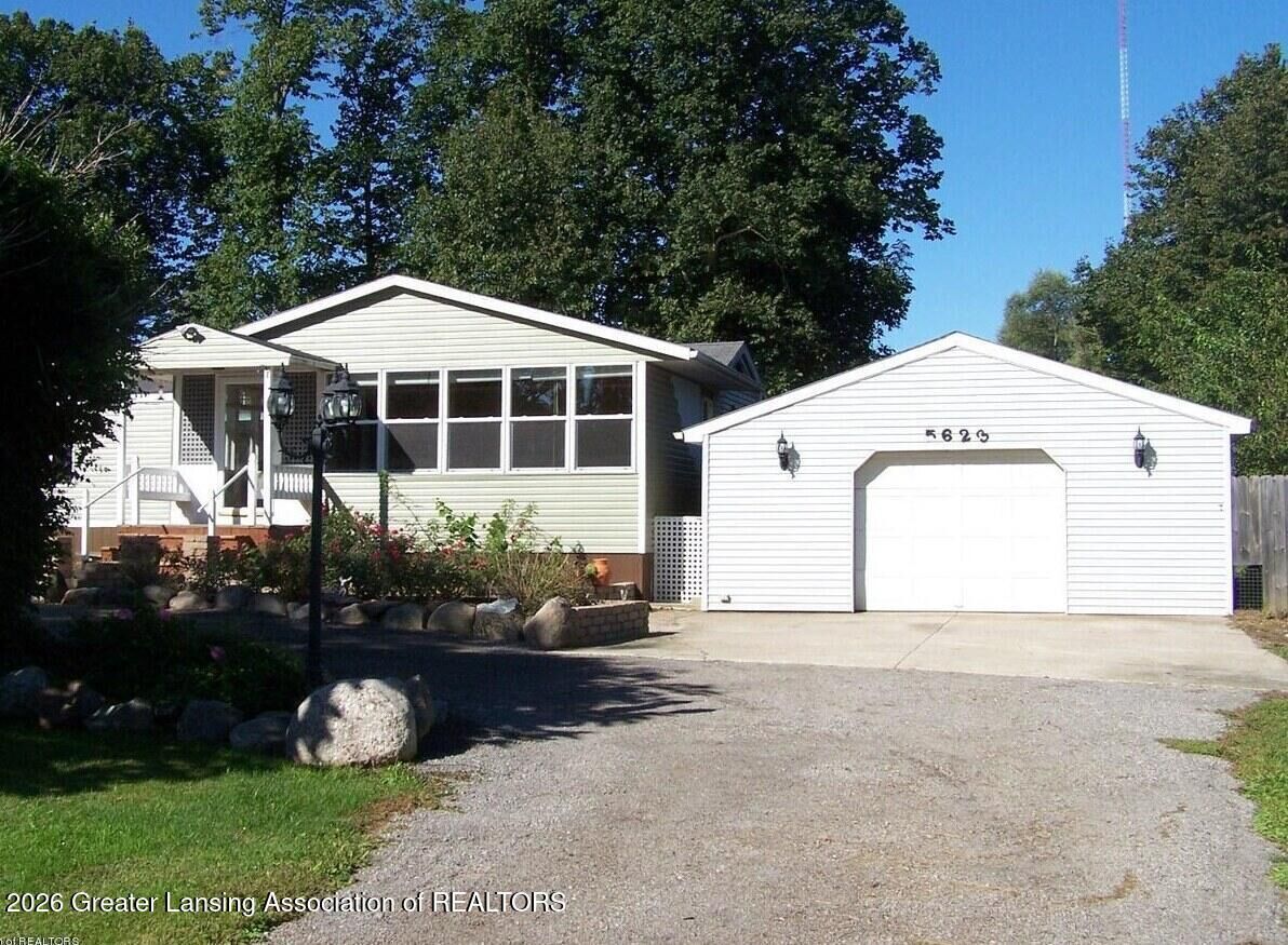 Property Photo:  5623 Rossman Road  MI 49264 