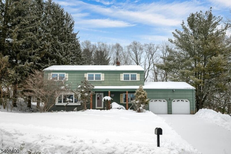 Property Photo: 7 Manchester Dr NJ 07981