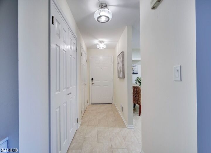 Property Photo:  23 Heritage Dr E  NJ 07928 