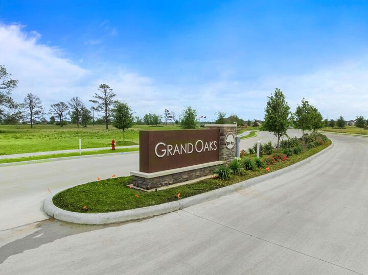 Property Photo:  12122 Old Fashion Circle  TX 77535 
