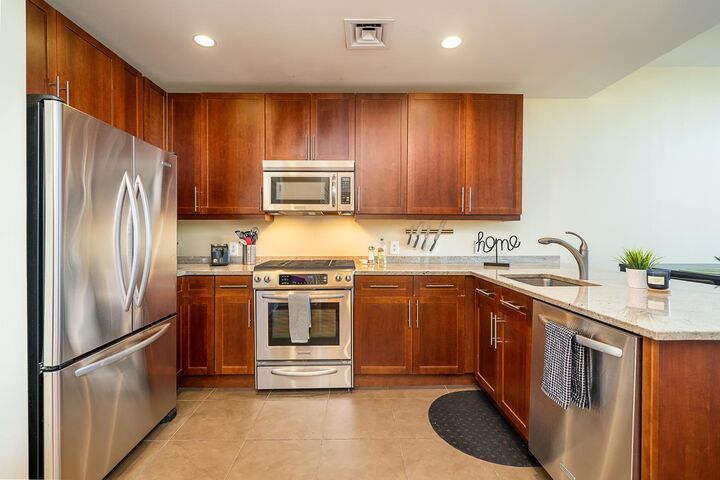 Property Photo:  201 Luis M Marin Blvd 924  NJ 07302 