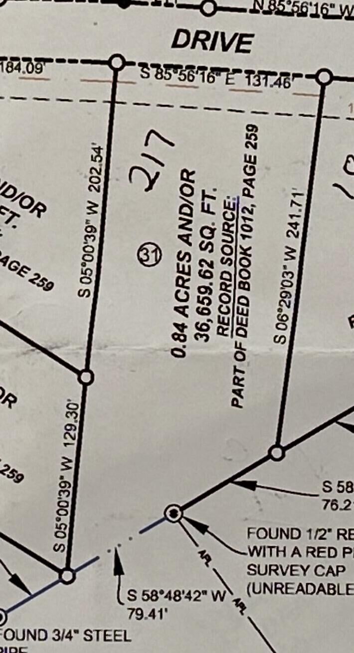 Property Photo:  217 Woods Creek Lake Drive  KY 42503 