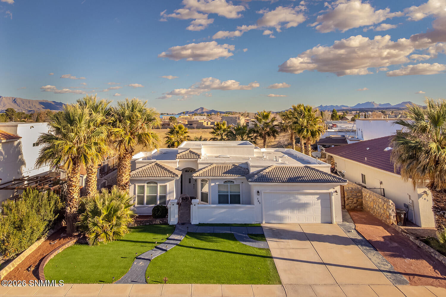 Property Photo:  705 Lauren Street  NM 88008 