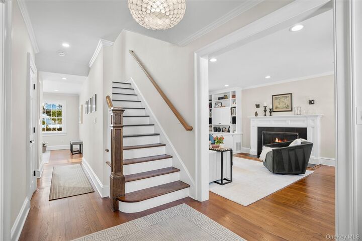 Property Photo:  22 Ferncliff Road  NY 10583 