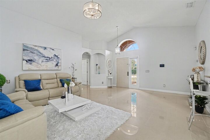 Property Photo:  2346 Lily Pad Lane  FL 34743 