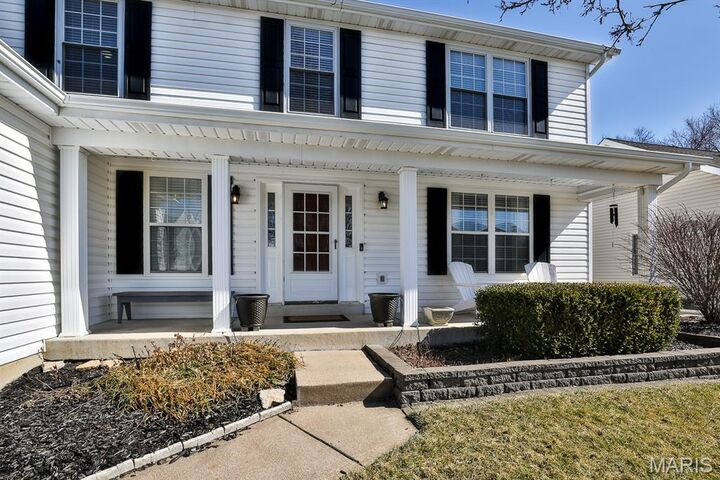 Property Photo:  548 Crown Passage Drive  MO 63303 