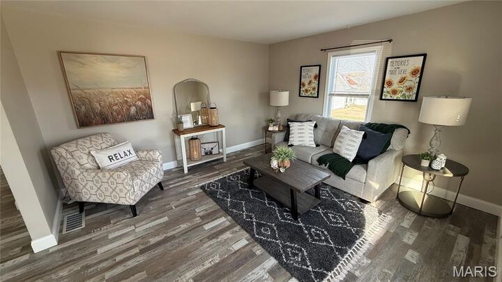 Property Photo:  209 W 2nd Street  MO 63070 