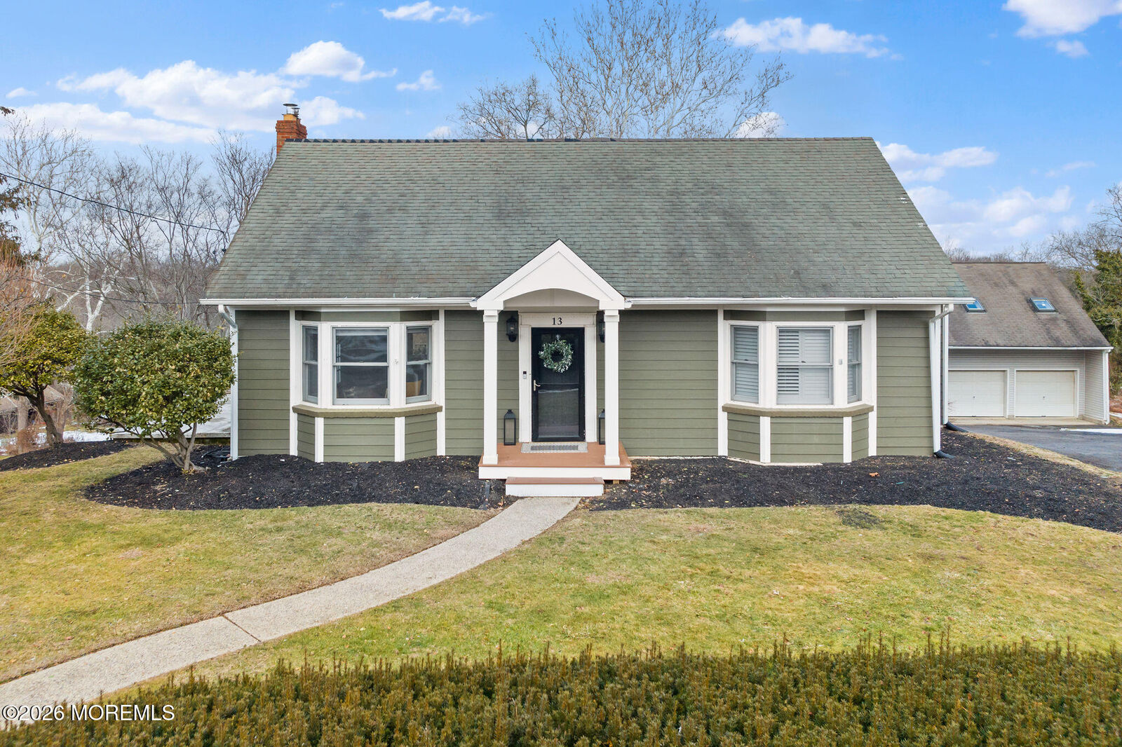 Property Photo:  13 New Street  NJ 08515 
