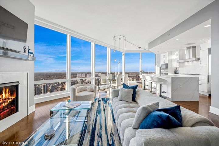 Property Photo: 401 N Wabash Avenue 70D IL 60611