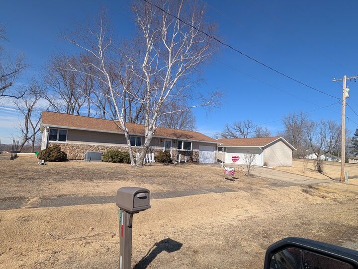 Property Photo:  808 S Church Street  IL 61230 