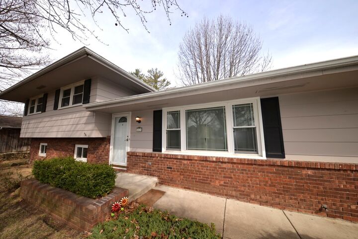 Property Photo: 412 N 42nd Street IL 62864